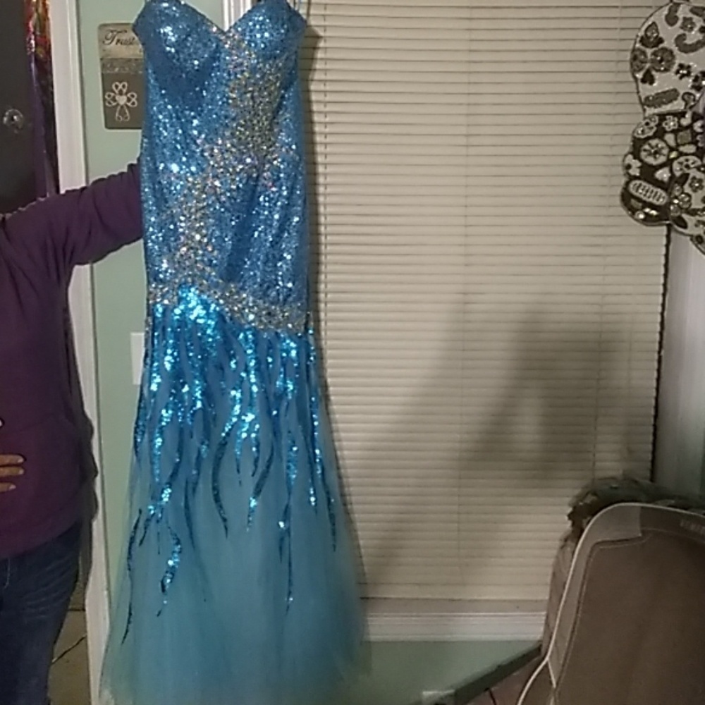 Brand new dress